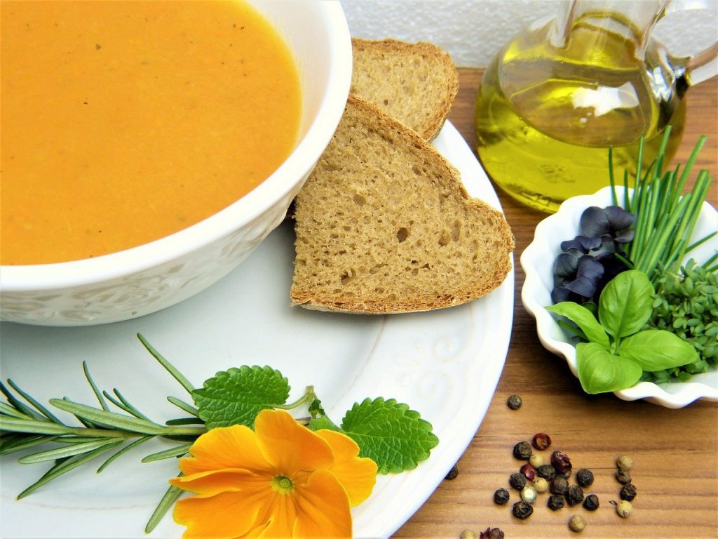 carrot soup, loaf, herbs-2192152.jpg