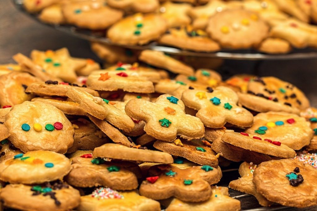 cookies, biscuits, treats-1051884.jpg