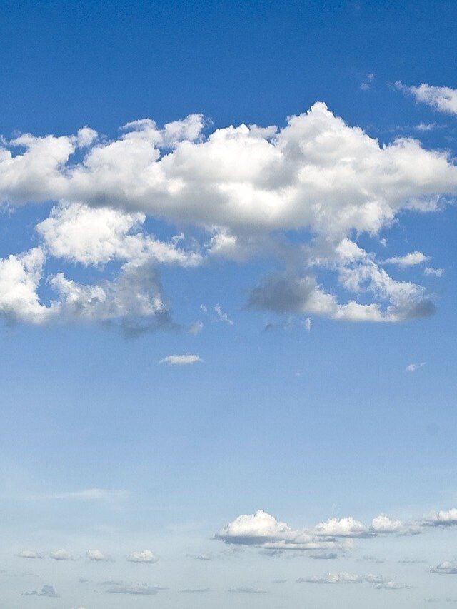clouds, sky, atmosphere-49520.jpg