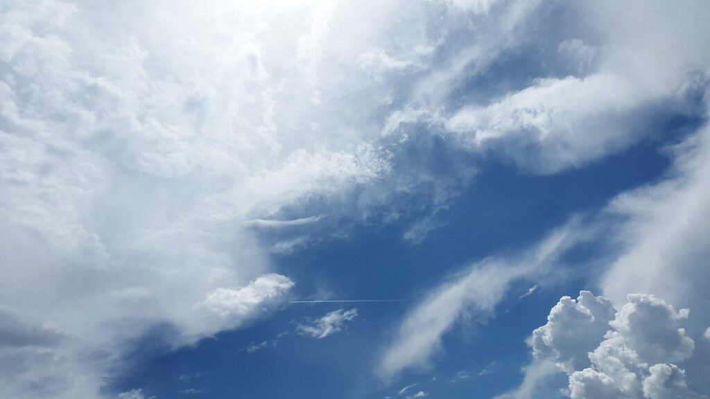 sky, clouds, atmosphere-1441936.jpg