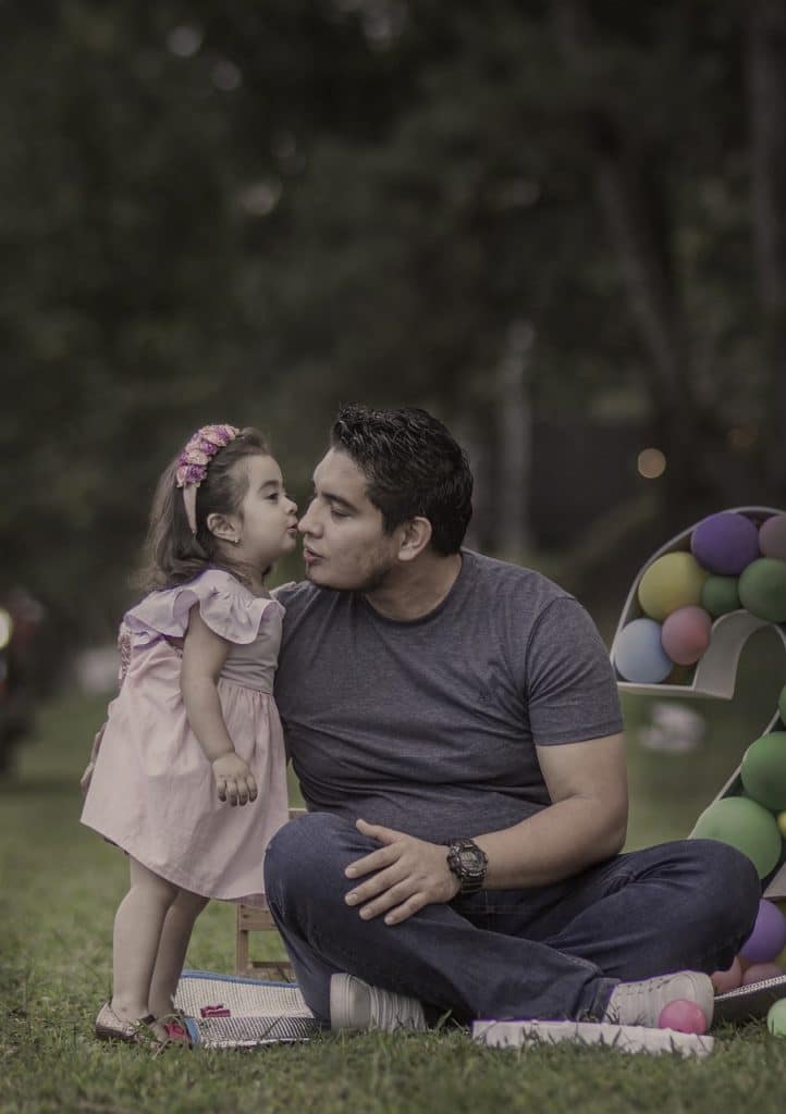 father and daughter, little girl, 2nd birthday-6746699.jpg